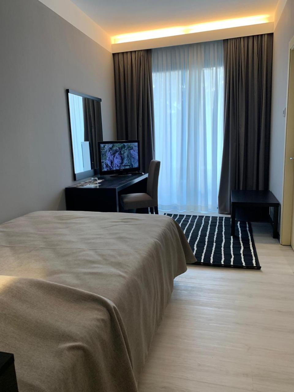 Abano Hostel Business Abano Terme Bagian luar foto